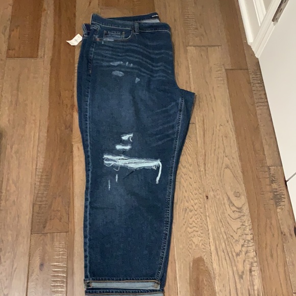 ==Old Navy Ripped Mid-Rise Boyfriend Jeans NWOT size 20 - Picture 3 of 9